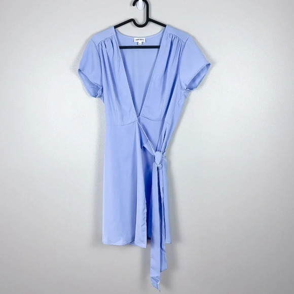 Superdown Kaia Wrap Dress - Picture 3 of 15